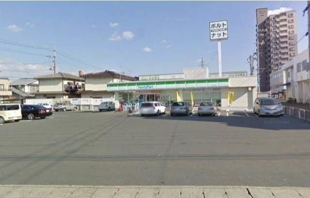 ファミリーマート東古松中央店