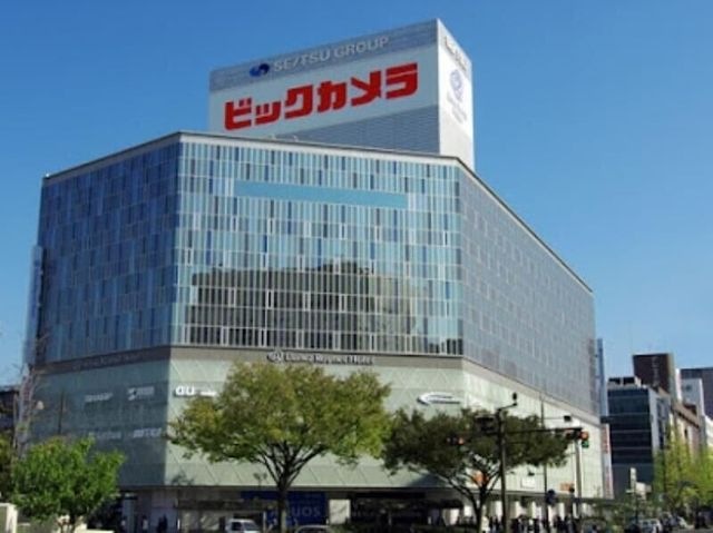 ビックカメラ岡山駅前店