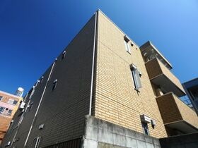 ブランシェ本町の外観