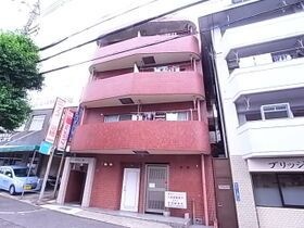 YKハイツ舞子坂の外観
