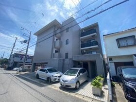 松下ハイツ瑞穂通の外観