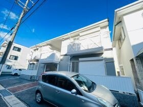 オネスティ14の外観