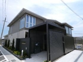 アンソレイエファミーユA棟の外観