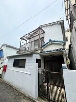 泉が丘4丁目戸建の外観