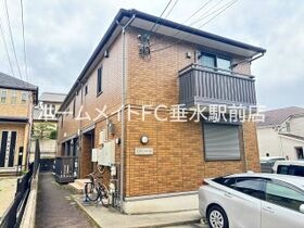 エストドミールの外観