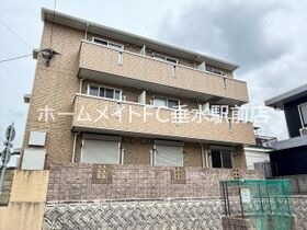 グローリア若葉台の外観