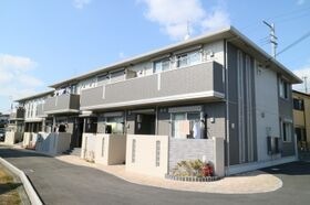 メルベーユ福里の外観