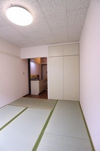 居間