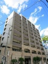 TOMODOAL北梅田の外観