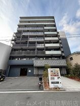 プレサンスOSAKA DOMECITYスクエアの外観