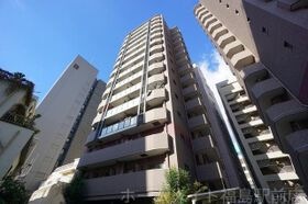 LaDouceur梅田Westの外観