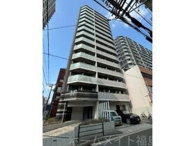 スワンズシティ大手前ソレイユの外観