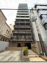 アーバンフラッツ心斎橋の外観