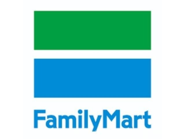 ファミリーマート靱公園前店