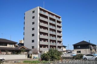 写真:CREGRAD(クレグラッド)の外観