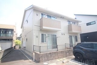 写真：岡山市南区福成３丁目の外観