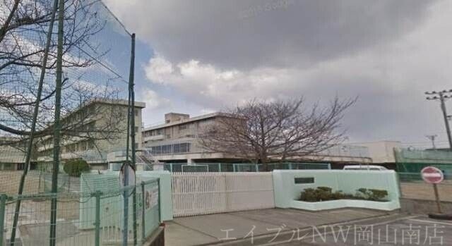 岡山市立芳泉小学校