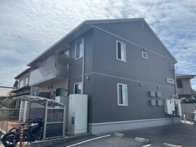 ラコスタの外観