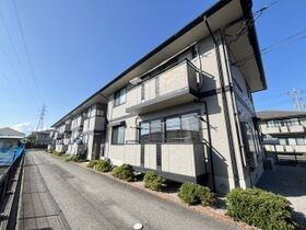 ガーデンスクエア D棟の外観
