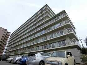 第一青葉マンションの外観