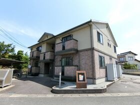 イーグルス・アイ B棟の外観