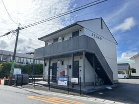 クリスタルの外観