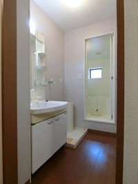 イメージ102号室の写真(反転あり)