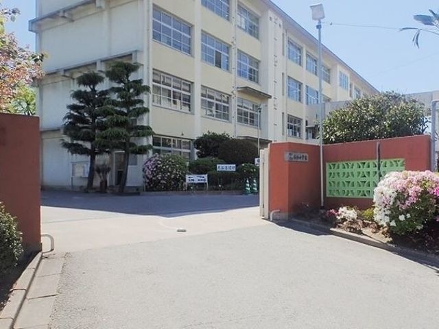 福岡市立梅林中学校