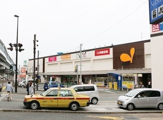 イオン野芥店