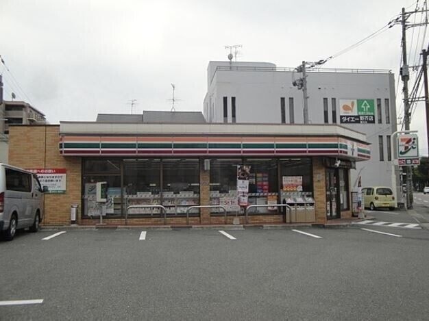 写真:セブンイレブン福岡飯倉6丁目店