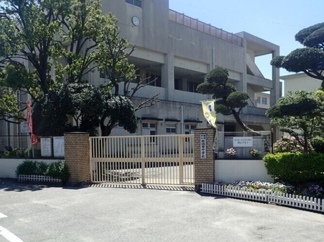 写真:福岡市立西福岡中学校