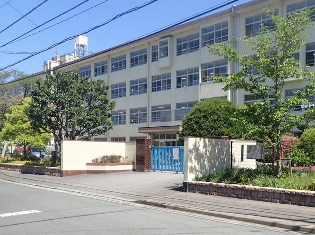 福岡市立有田小学校