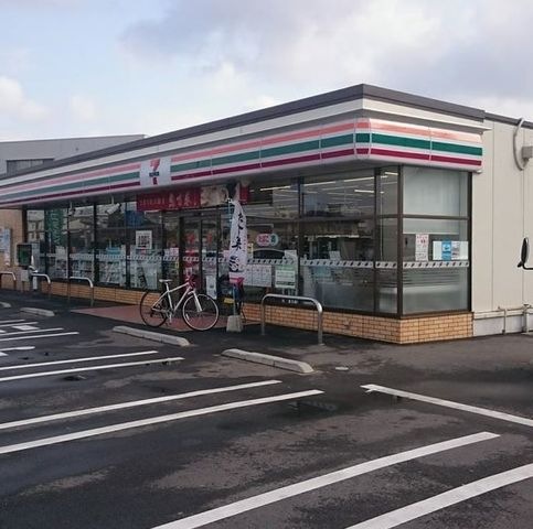 セブンイレブン福岡次郎丸4丁目店