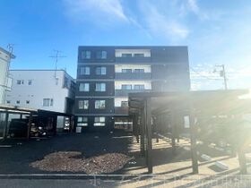 メニーズコート北園プレミアの外観
