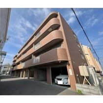 プレシャス23の外観