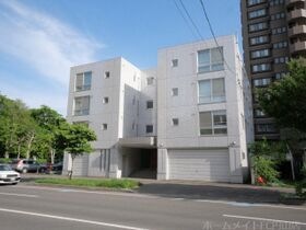 プレステージ知事公館の外観