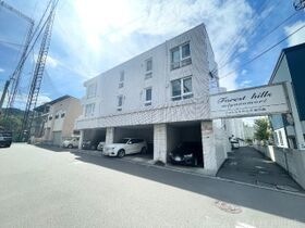 フォレストヒルズ宮の森の外観