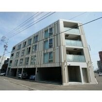 S-RESIDENCE南円山の外観