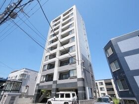 ドエル南円山の外観