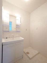 コンパクトで使いやすい洗面所