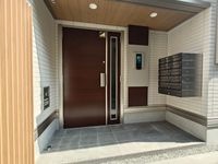 清潔なエントランスです