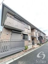 東大阪市本町の外観