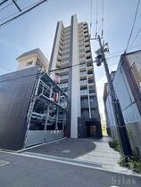 プレサンスロジェ平野本町の外観