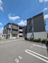 柏原市片山町の外観