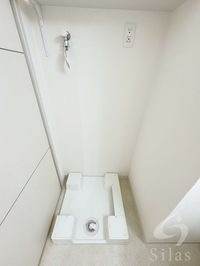 同建物内モデルルーム