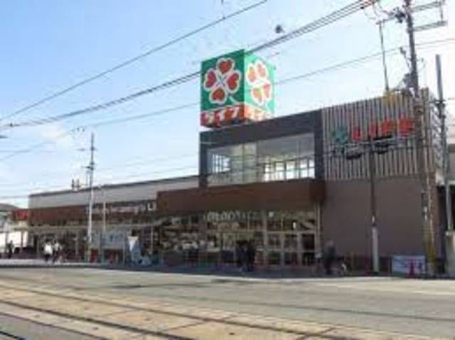 ライフ玉出東店