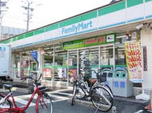 ファミリーマートあびこ駅西店