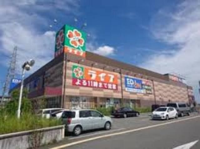 ライフ石津店