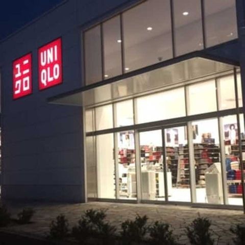 ユニクロ羽曳野西浦店