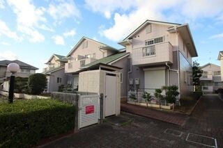 写真:サンフル狭山の外観